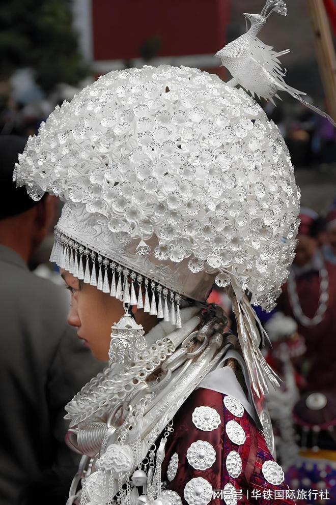 深度主题游玩法解锁湘西隐藏体验pg电子张家界不止看山!3 种(图3) 深度主题游玩法解锁湘西隐藏体验pg电子张家界不止看山!3 种(图3)